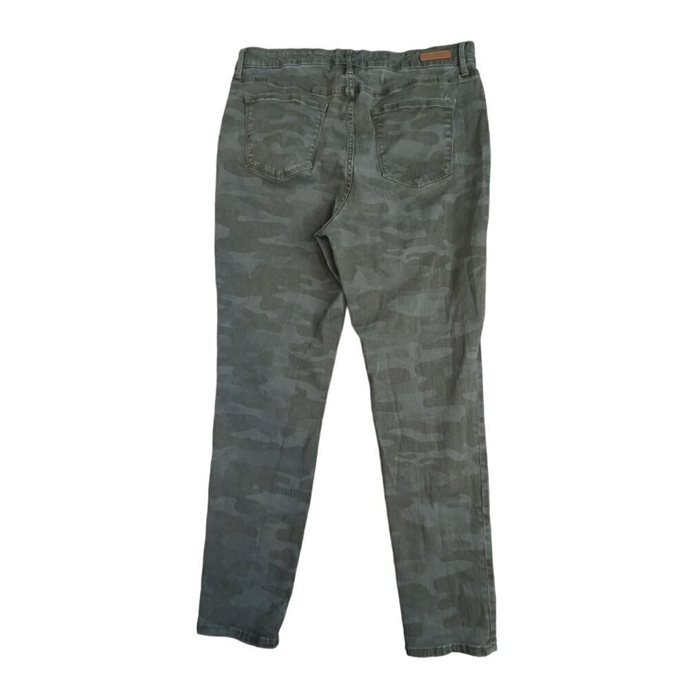 Social Standard By Sanctuary High-Rise Skinny Camo Jeans Women's Size 16 - Picture 3 of 6
